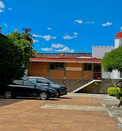 ESTACIONAMIENTO